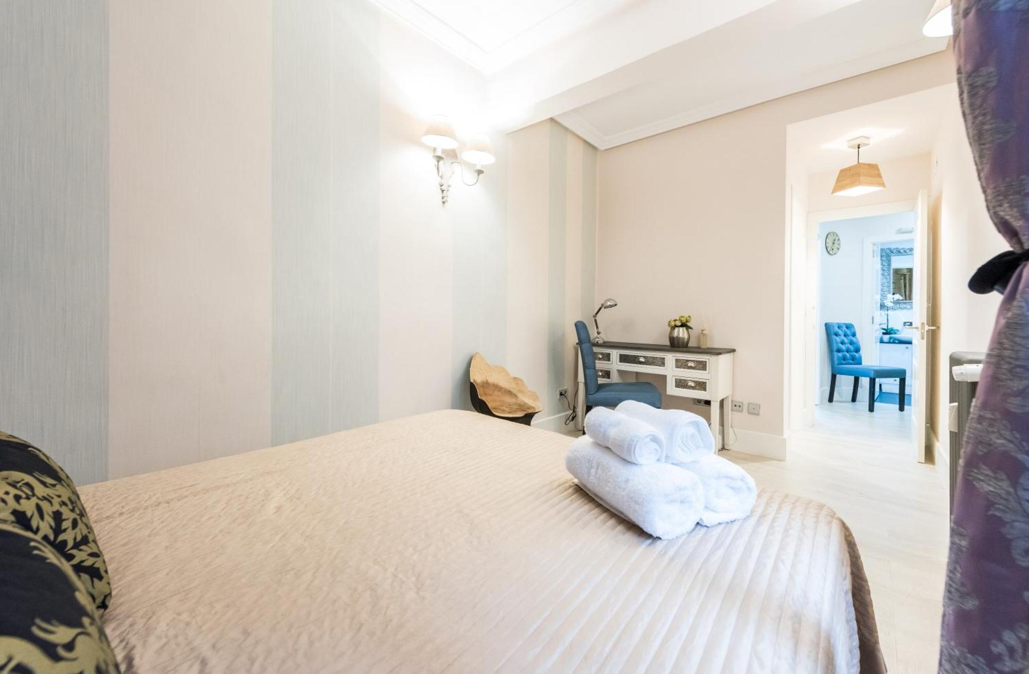 City Deluxe Apartment Madri Exterior foto